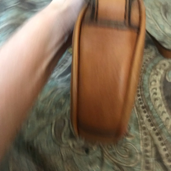 Vintage Fossil leather bag with key - Picture 6 of 11